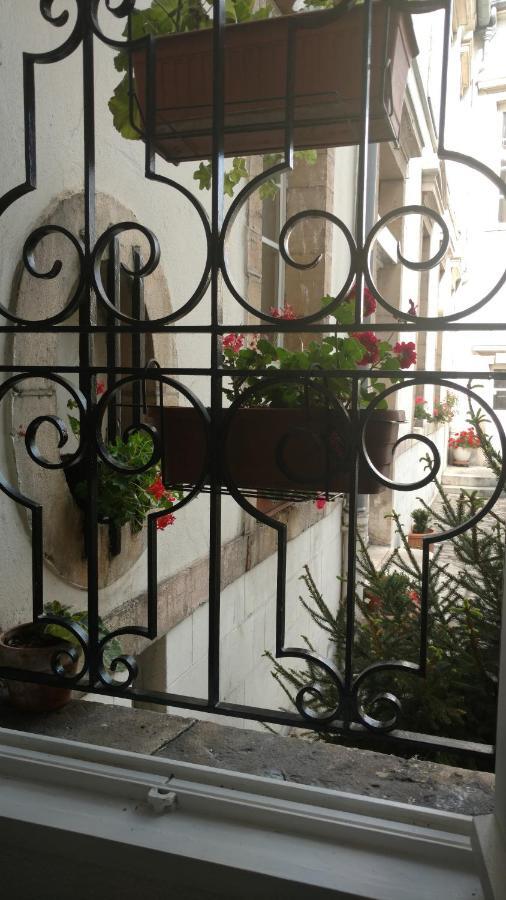Flat Dijon Down Town Apartment Екстериор снимка