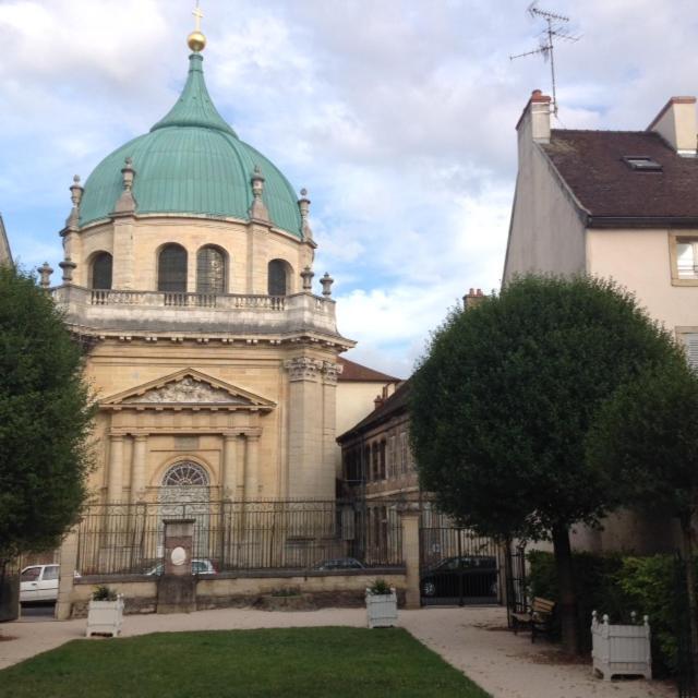 Flat Dijon Down Town Apartment Екстериор снимка